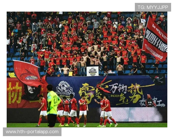 利物浦主场火力全开，利兹联防线面临严峻考验